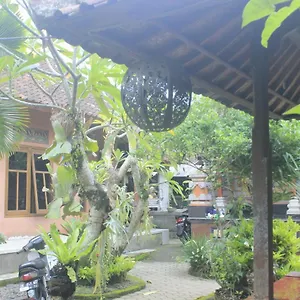  Accommodatie bij particulieren Umah De Arlika Indonesië