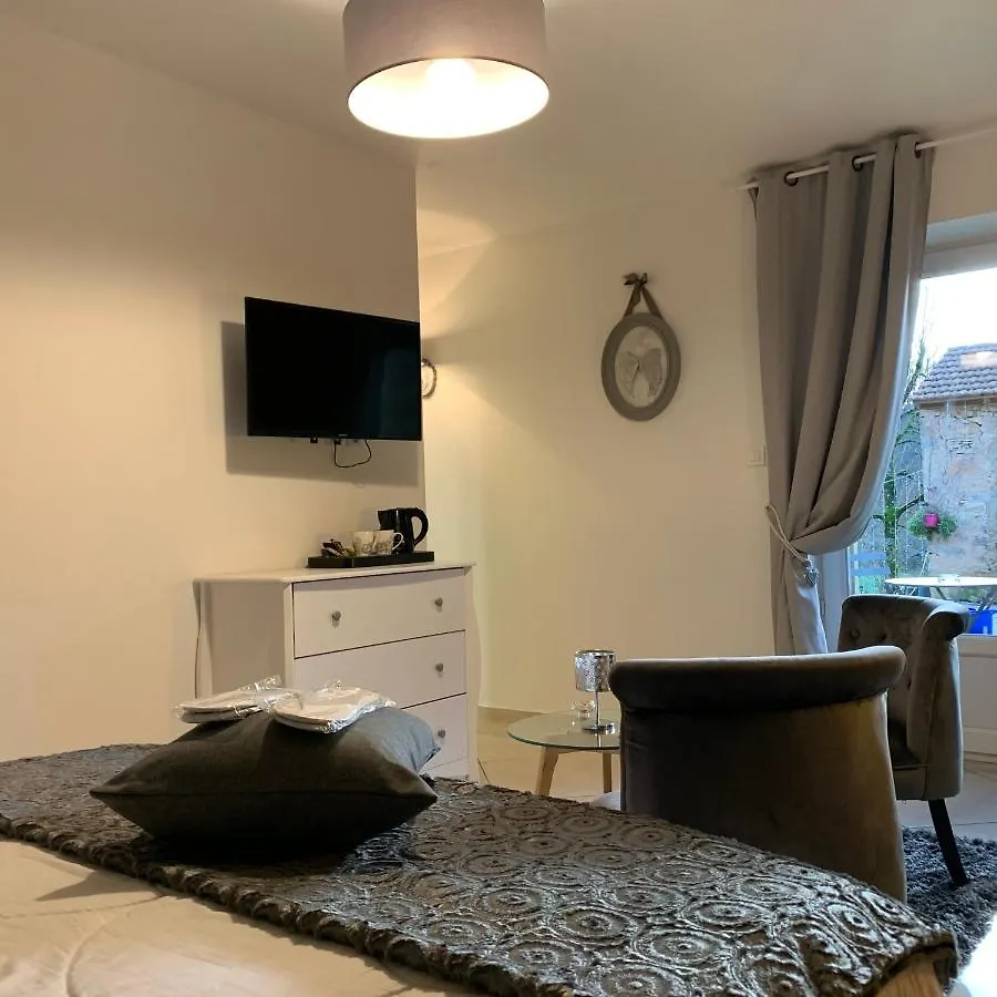 Vakantiehuis La Biche Au Bois Piscine Chauffee Jacuzzi Villa Cazals